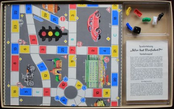 Spika "Wer hat Vorfahrt" 1955 Traffic-Boardgame in original box (8935)